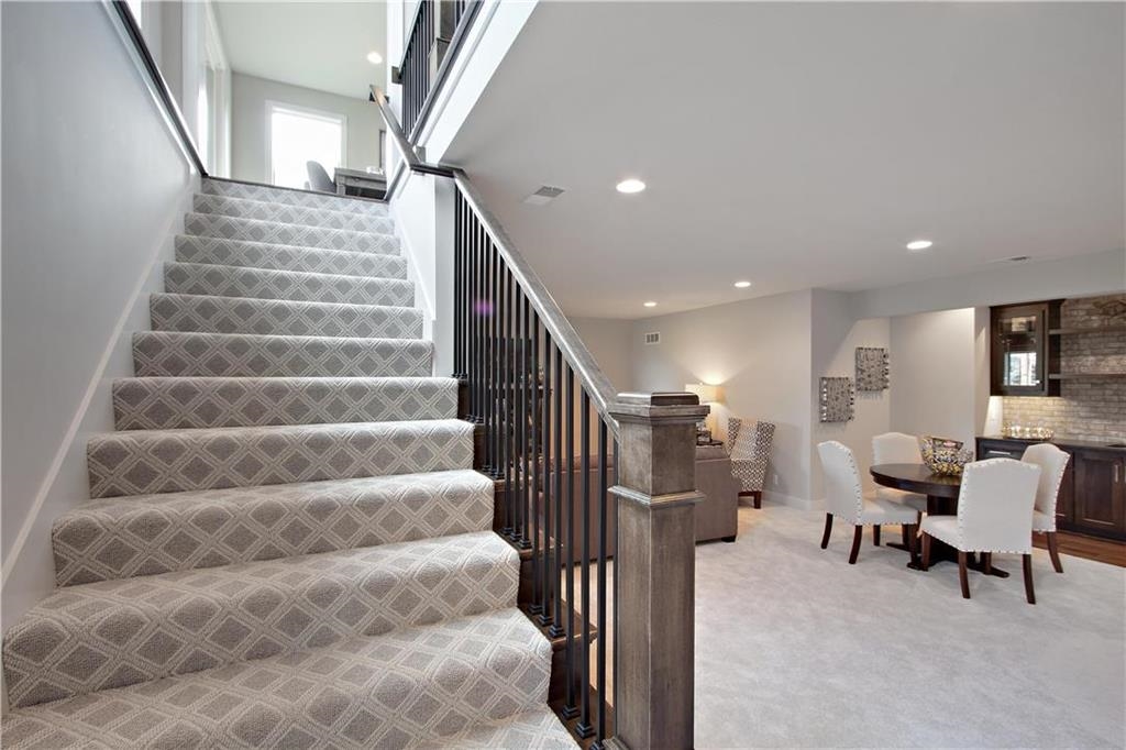 rosemount classic plan basement with carpeted stairs
